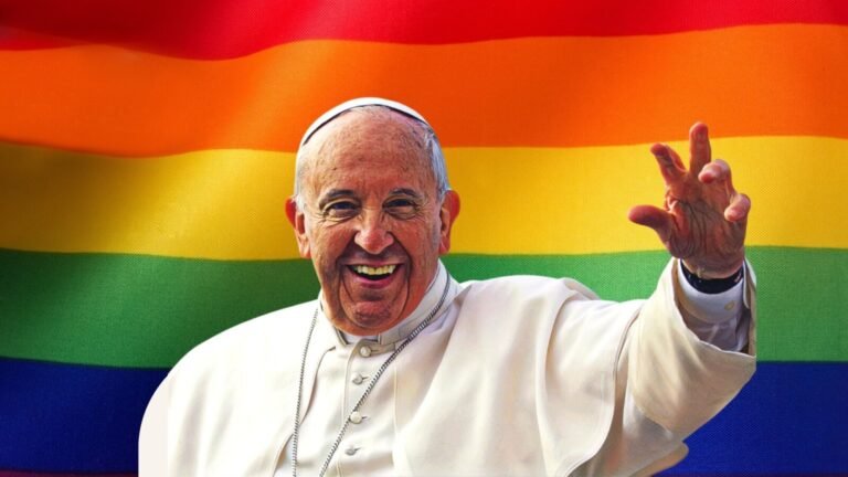 Papa Francis yihanije abanze guha umugisha abatinganyi