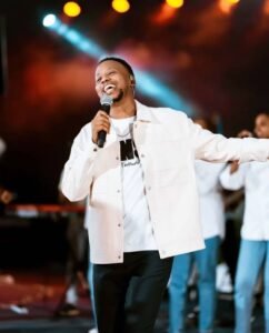 Umuhanzi mushya Frankruds azanye inkuru nziza yashibutse mu burwayi bukomeye