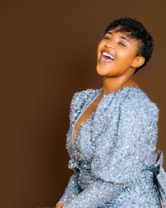 Intego si izina rikomeye n’amafaranga menshi – Ikiri ku mutima wa Ange Nyiribambe wasohoye indirimbo nshya