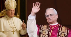 Papa mushya Léo wa XIV yamaze imyaka asangiza ubutumwa bwamagana politiki za Trump kuri Twitter.