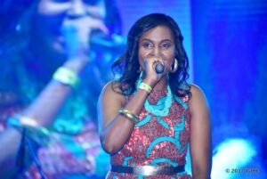 Gabby Kamanzi yiyongereye mu bazaririmba mu gitaramo cya Richard Ngendahayo