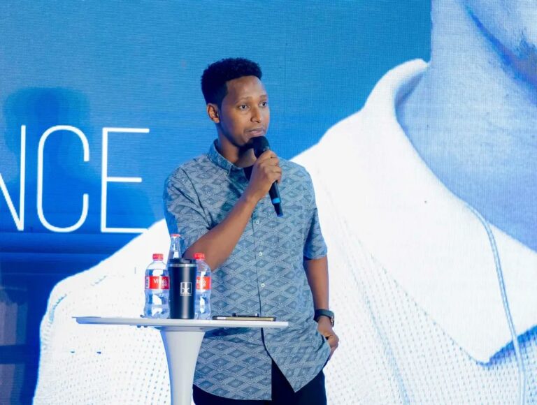 Izina Israel Mbonyi yakuze yanga ryamuhinduriye ubuzima