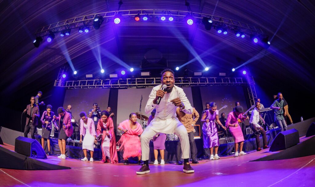 Umuramyi Zoravo wo muri Tanzania yongeye gutumirwa i Kigali