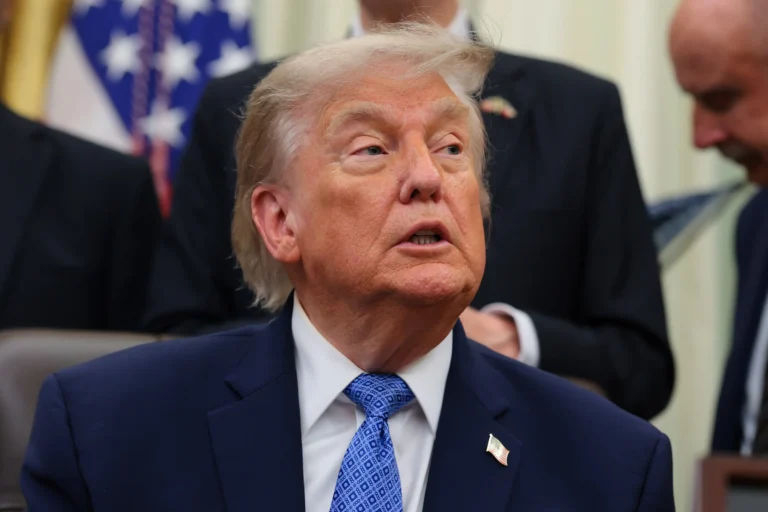 Trump yashyikirijwe raporo ivuga ko ubwisanzure bw’idini muri Amerika bukomeje guhura n’imbogamizi