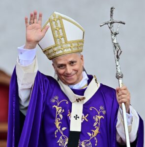 Papa Leo XIV yavuze ko Abakirisitu badakwiye gushyigikira intambara