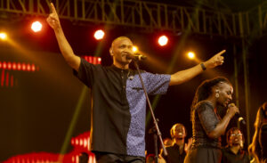 Fabrice Nzeyimana yavuze icyamuteye kwandika “Sina Mashaka”, indirimbo yibutsa abakristo umunezero n’ibyiringiro by’agakiza