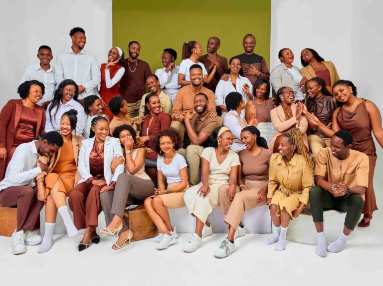 Elayono Worship Family yavuze icyo abakunzi bayo bakwiye kwitega muri “Ndi Uwe Live Concert – Edition 3”