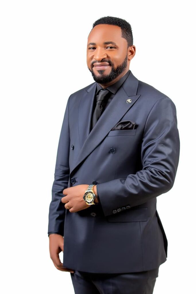 Amerika: Prophet Ernest agiye gukora igiterane gikomeye yatumiyemo Aimé Frank na Nzungu Pianist