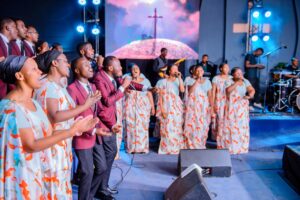 Beula Choir yibukije abantu ko “Yesu Kristo” ari umufasha utabura kuboneka mu byago no mu makuba.